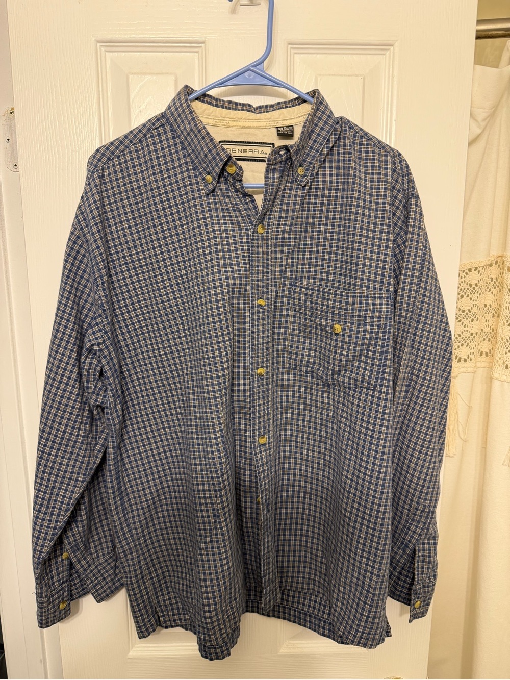 GENERRA Men’s Blue and White Plaid Button-Down Shirt